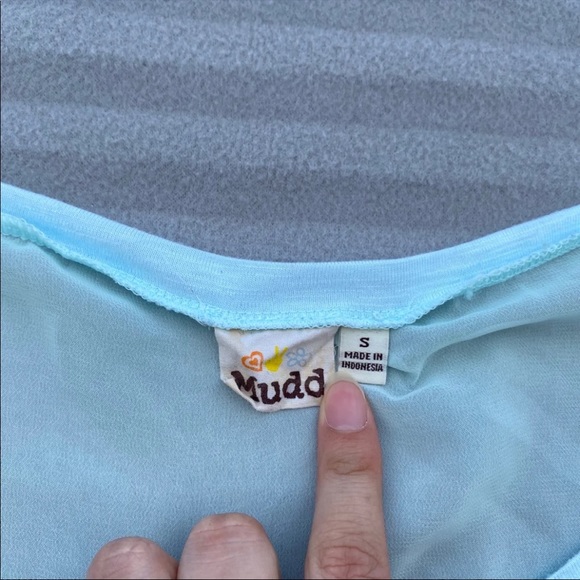 MUDD blue sheer back top size S - Picture 3 of 4